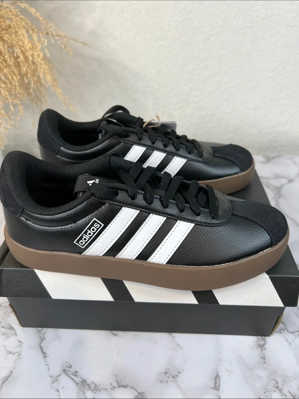 ADIDAS VL COURT BASE SHOES VARIOUS SIZES